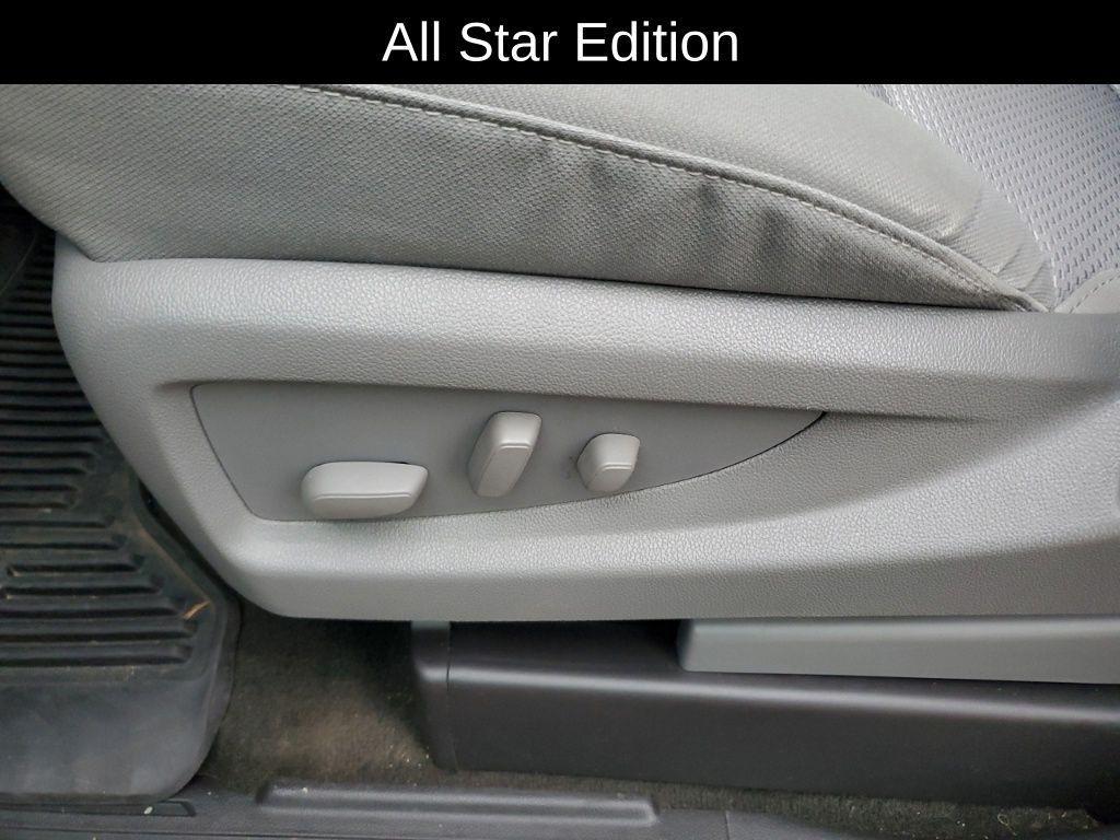 used 2014 Chevrolet Silverado 1500 car, priced at $17,435