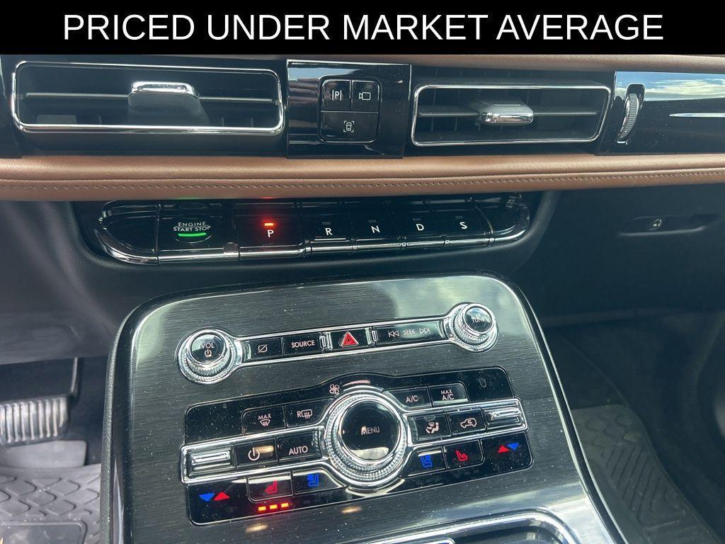 used 2022 Lincoln Nautilus car, priced at $33,714