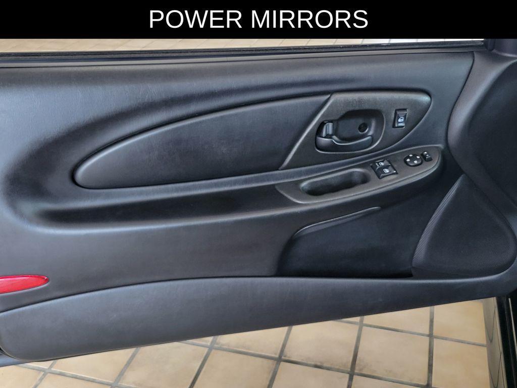 used 2004 Chevrolet Monte Carlo car, priced at $12,395