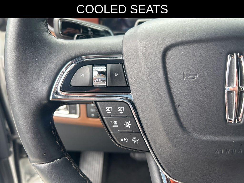 used 2024 Lincoln Navigator car, priced at $70,998