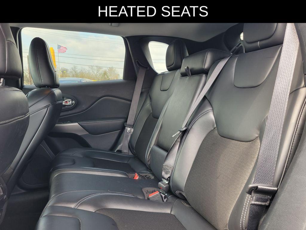 used 2020 Jeep Cherokee car, priced at $8,554