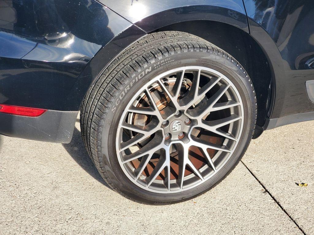 used 2019 Porsche Macan car, priced at $35,695