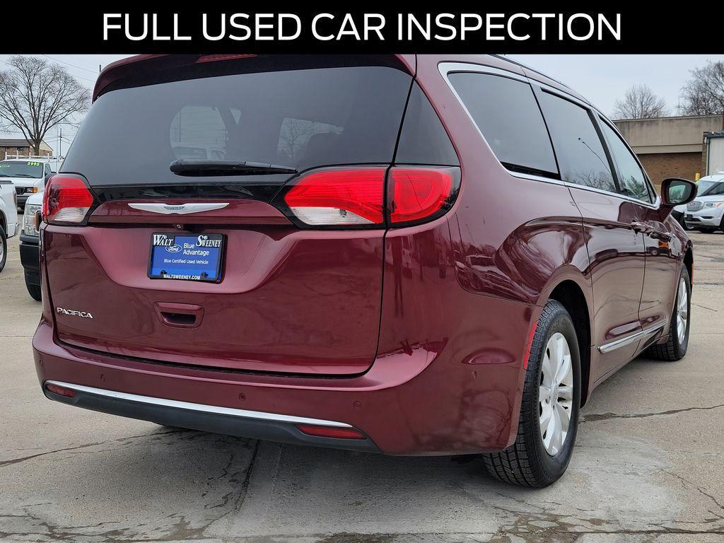 used 2018 Chrysler Pacifica car, priced at $14,923