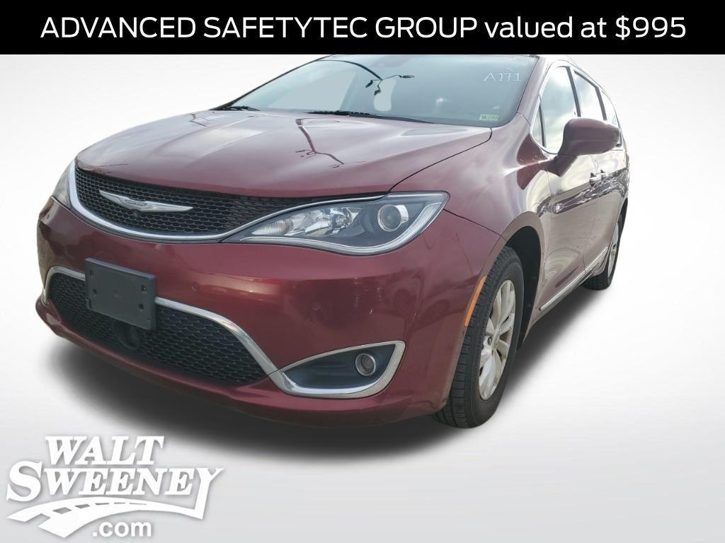used 2018 Chrysler Pacifica car, priced at $14,923