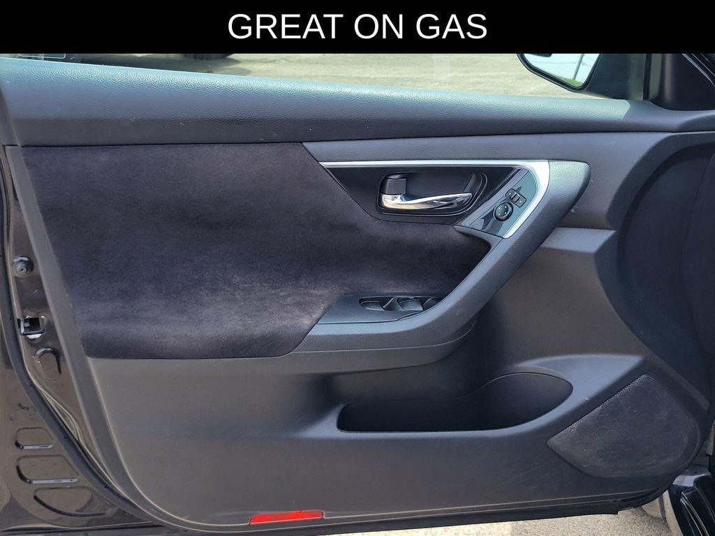 used 2013 Nissan Altima car, priced at $10,097