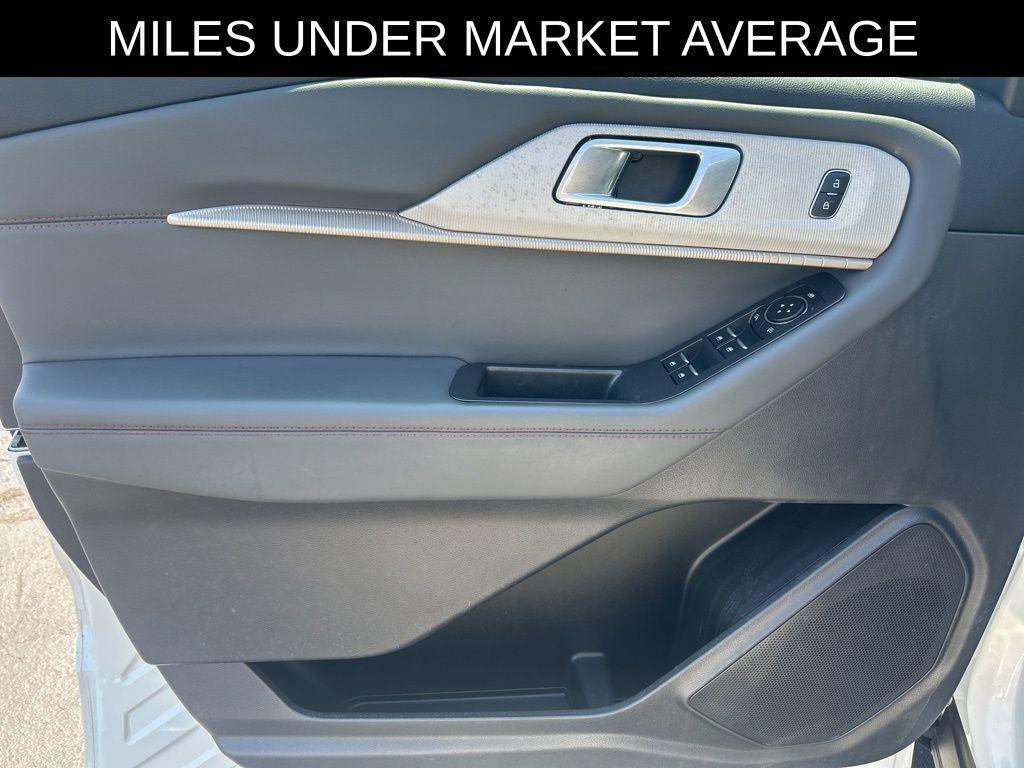 used 2025 Ford Explorer car, priced at $35,442