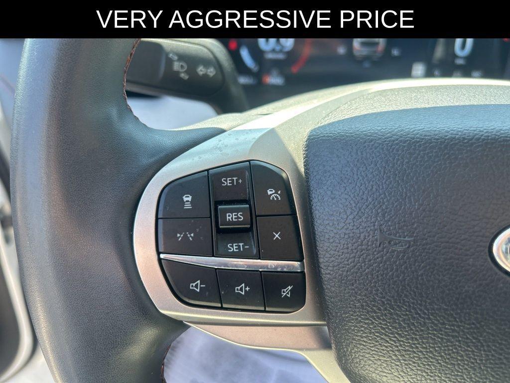 used 2025 Ford Explorer car, priced at $35,442