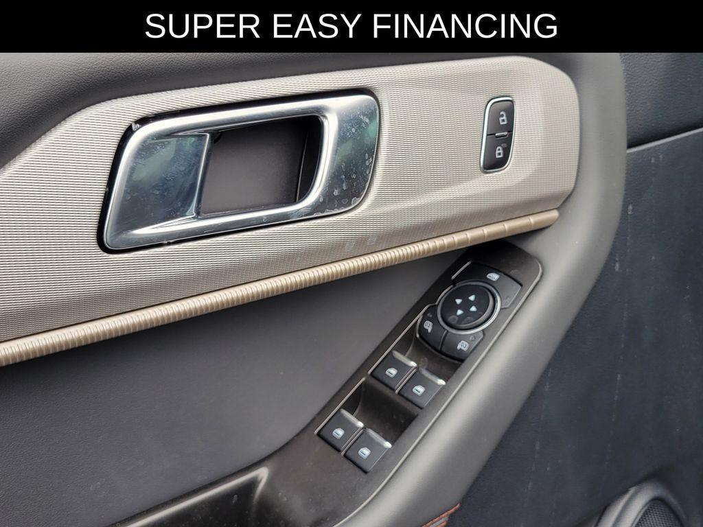 used 2025 Ford Explorer car, priced at $39,996