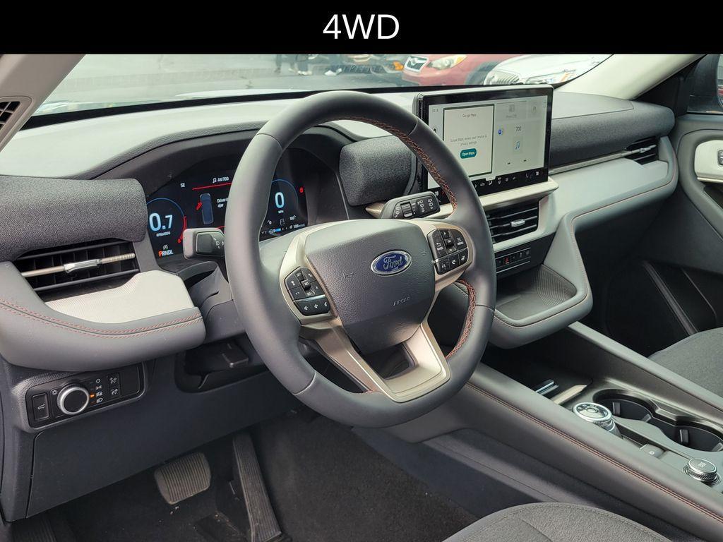 used 2025 Ford Explorer car, priced at $39,996