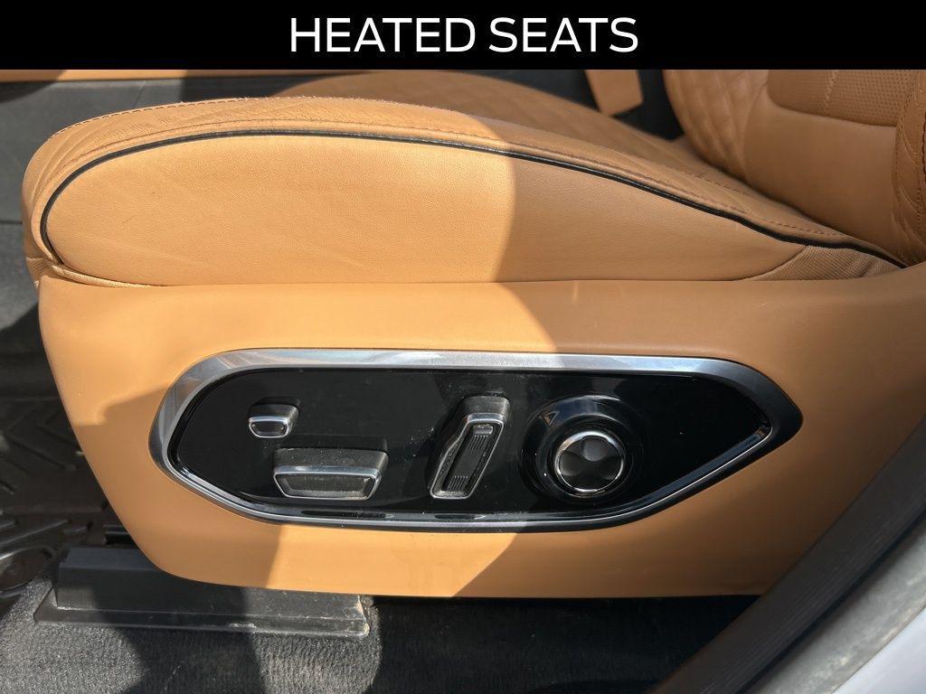 used 2024 Jeep Grand Cherokee car, priced at $44,868