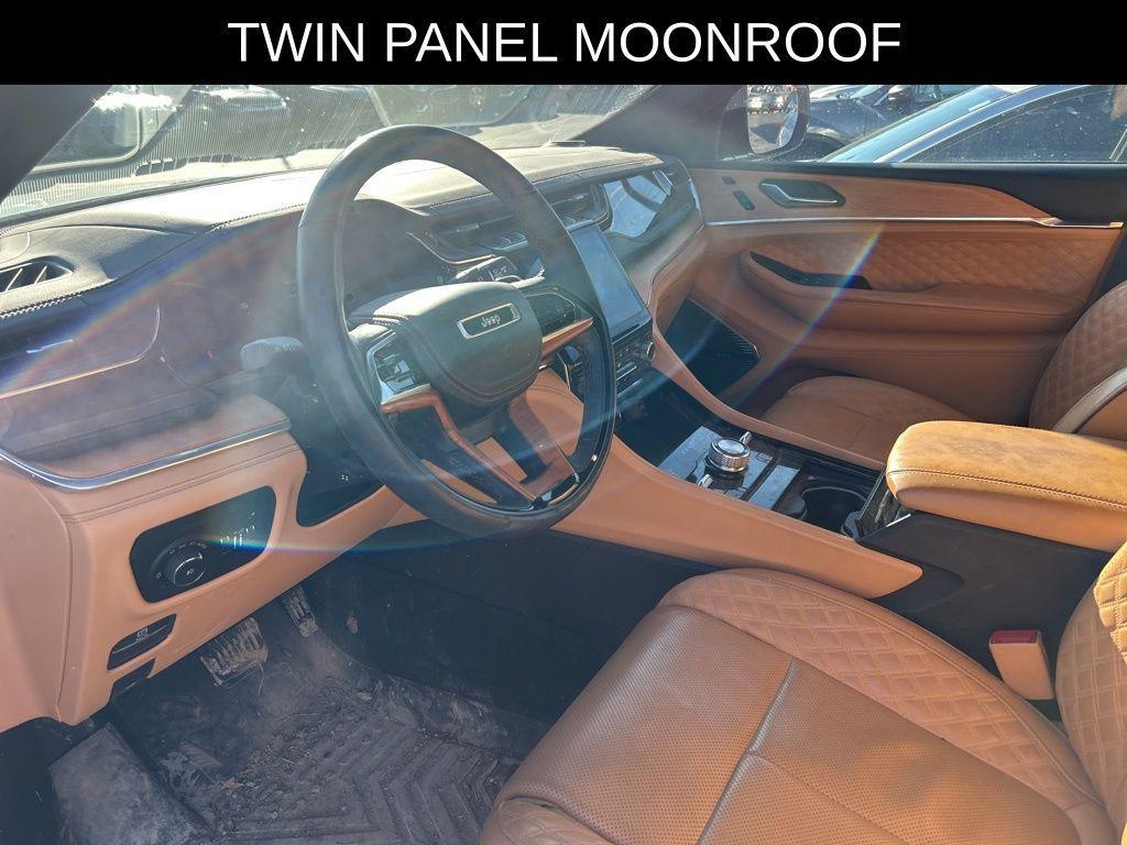 used 2024 Jeep Grand Cherokee car, priced at $47,932