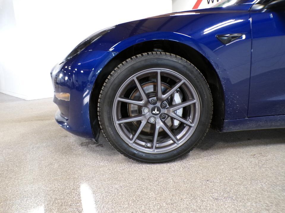 used 2021 Tesla Model 3 car, priced at $20,995