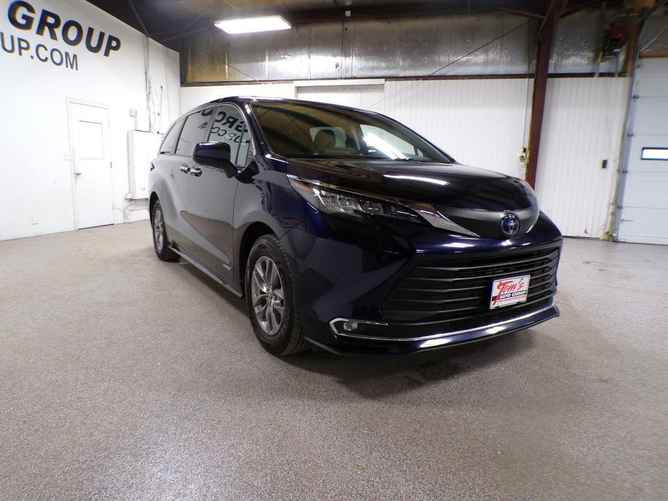 used 2021 Toyota Sienna car, priced at $27,995