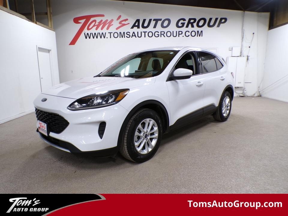 used 2021 Ford Escape car, priced at $10,995