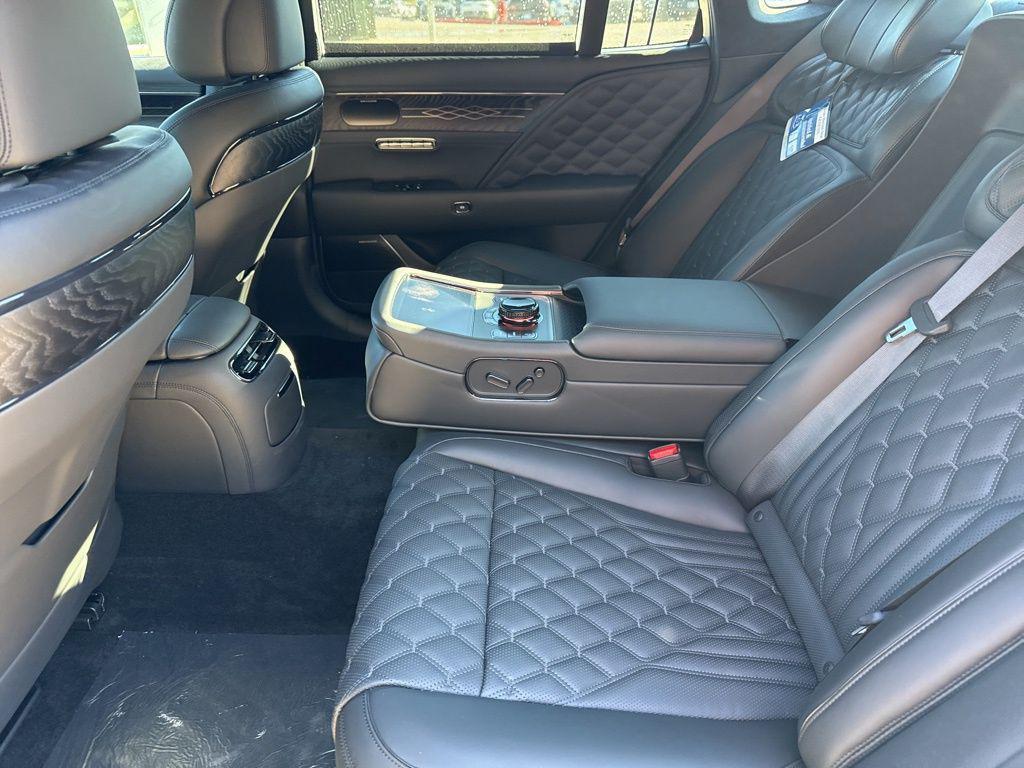new 2026 Genesis G90 car, priced at $108,160