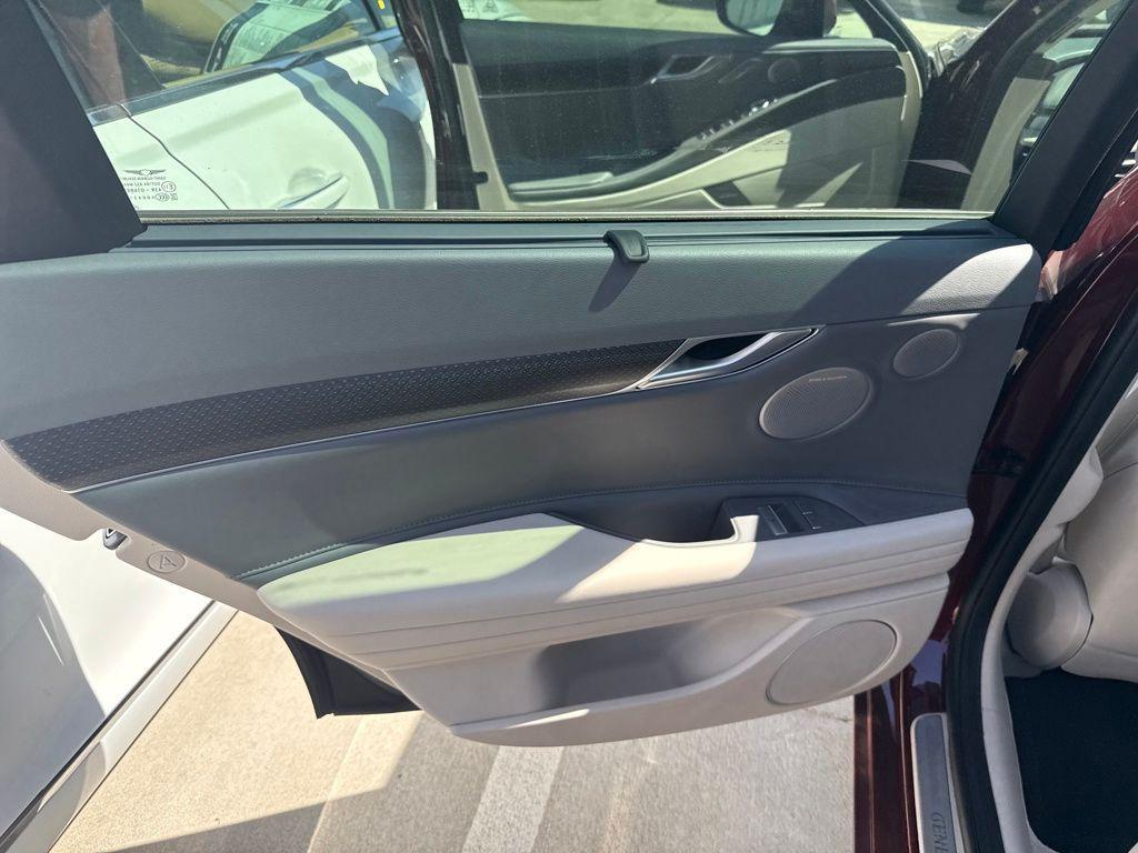 new 2026 Genesis G80 car, priced at $81,345