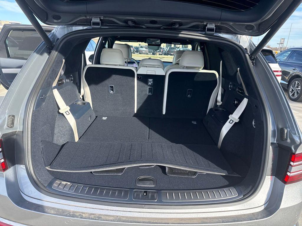 new 2026 Genesis GV80 car, priced at $85,510