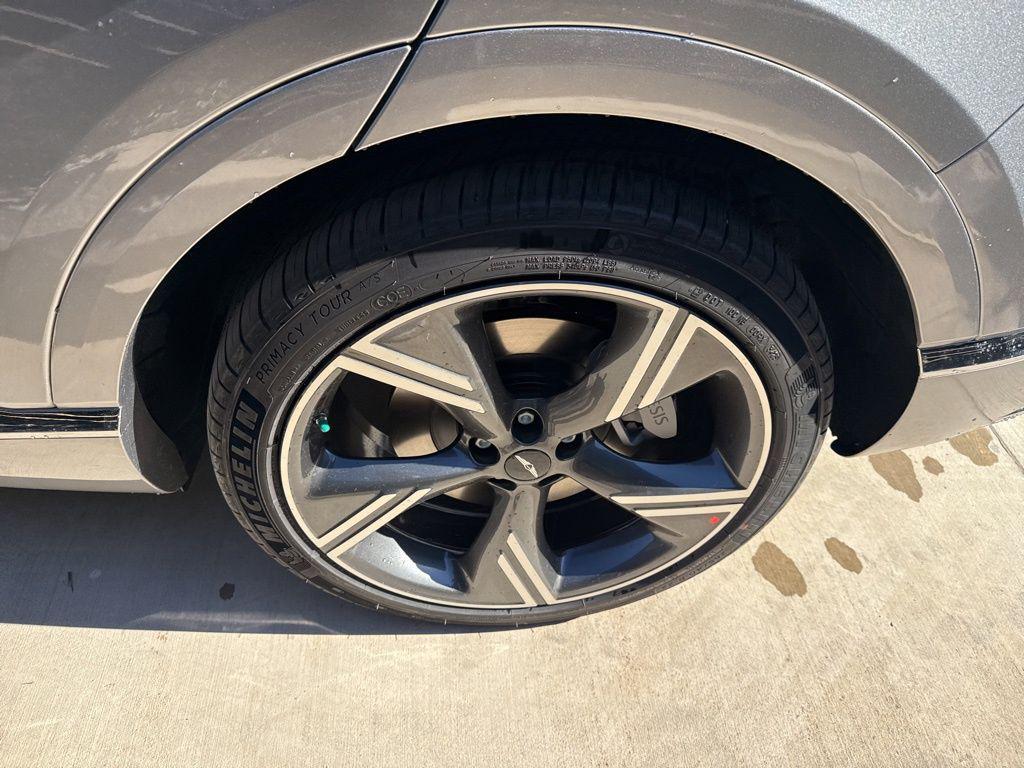 new 2026 Genesis GV80 car, priced at $85,605