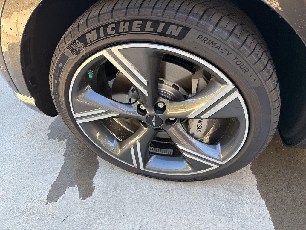 new 2026 Genesis GV80 car, priced at $75,940