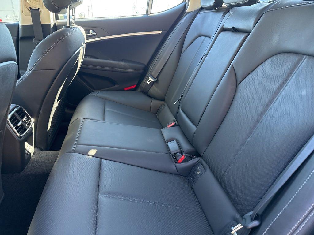 new 2026 Genesis G70 car, priced at $44,795