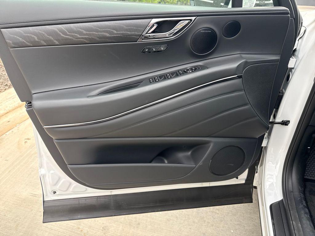 new 2026 Genesis GV80 Coupe car, priced at $92,429