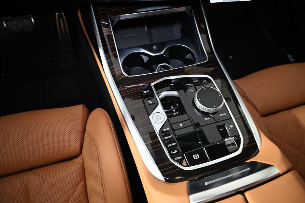 new 2026 BMW X7 car, priced at $98,030