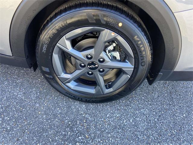 new 2026 Kia K4 car, priced at $24,675