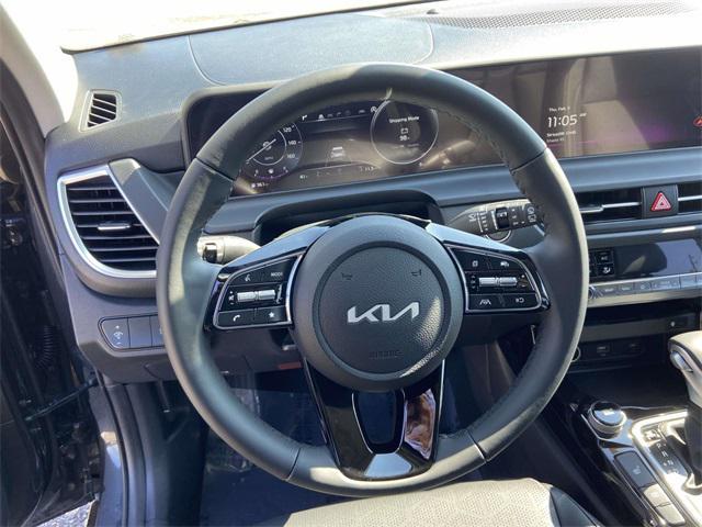 new 2026 Kia Seltos car, priced at $27,835