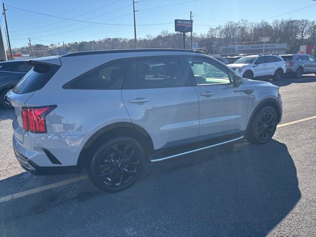 used 2022 Kia Sorento car, priced at $25,489