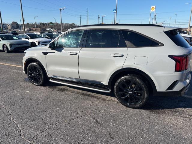 used 2022 Kia Sorento car, priced at $25,489