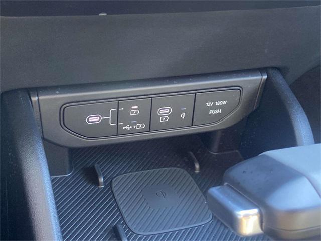 new 2025 Kia K4 car, priced at $25,375