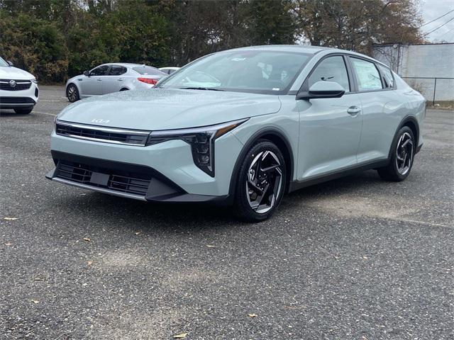 new 2025 Kia K4 car, priced at $25,375