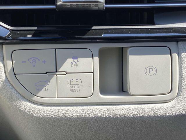 new 2026 Kia Sportage Hybrid car, priced at $36,660