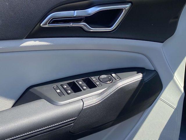 new 2026 Kia Sportage Hybrid car, priced at $36,660