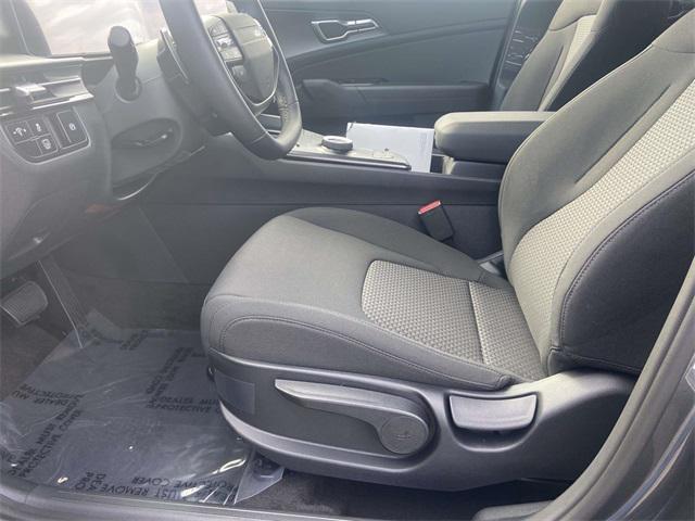 new 2026 Kia Sportage Hybrid car, priced at $31,735