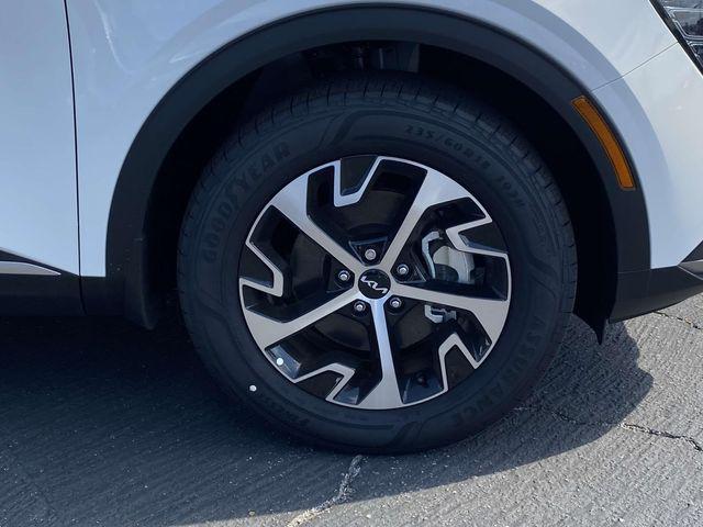 new 2024 Kia Sportage Hybrid car, priced at $35,735