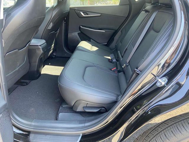 new 2024 Kia EV6 car, priced at $52,920