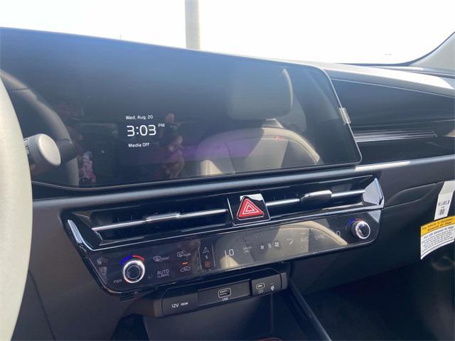 new 2025 Kia Niro car, priced at $33,660