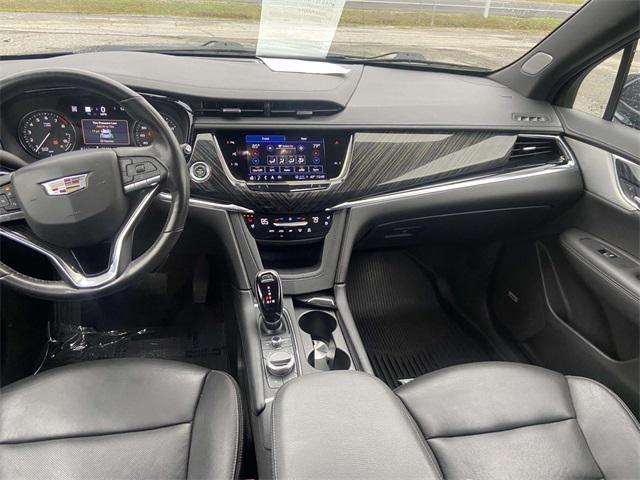 used 2022 Cadillac XT6 car, priced at $27,969