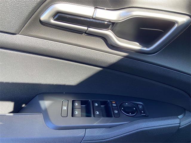 new 2026 Kia Sportage car, priced at $34,530