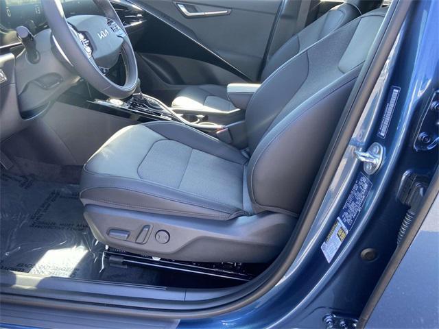 new 2025 Kia Niro car, priced at $31,595