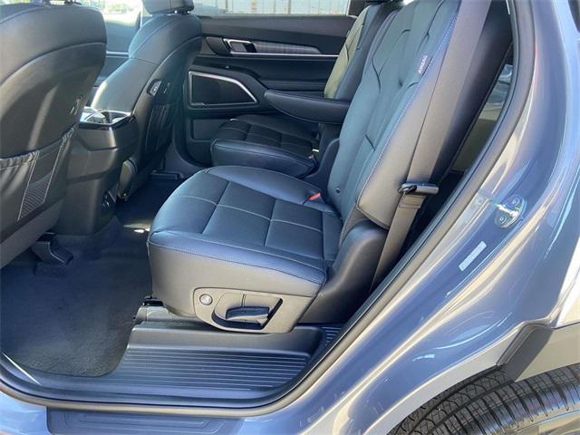 new 2025 Kia Telluride car, priced at $45,820