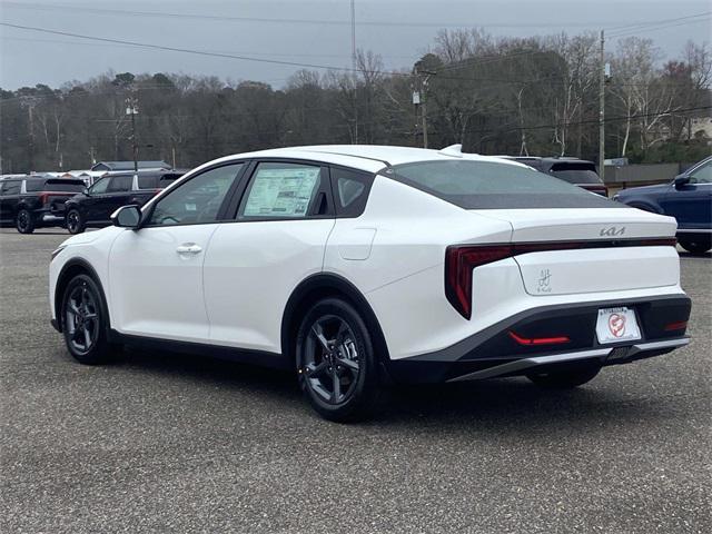 new 2026 Kia K4 car, priced at $25,680