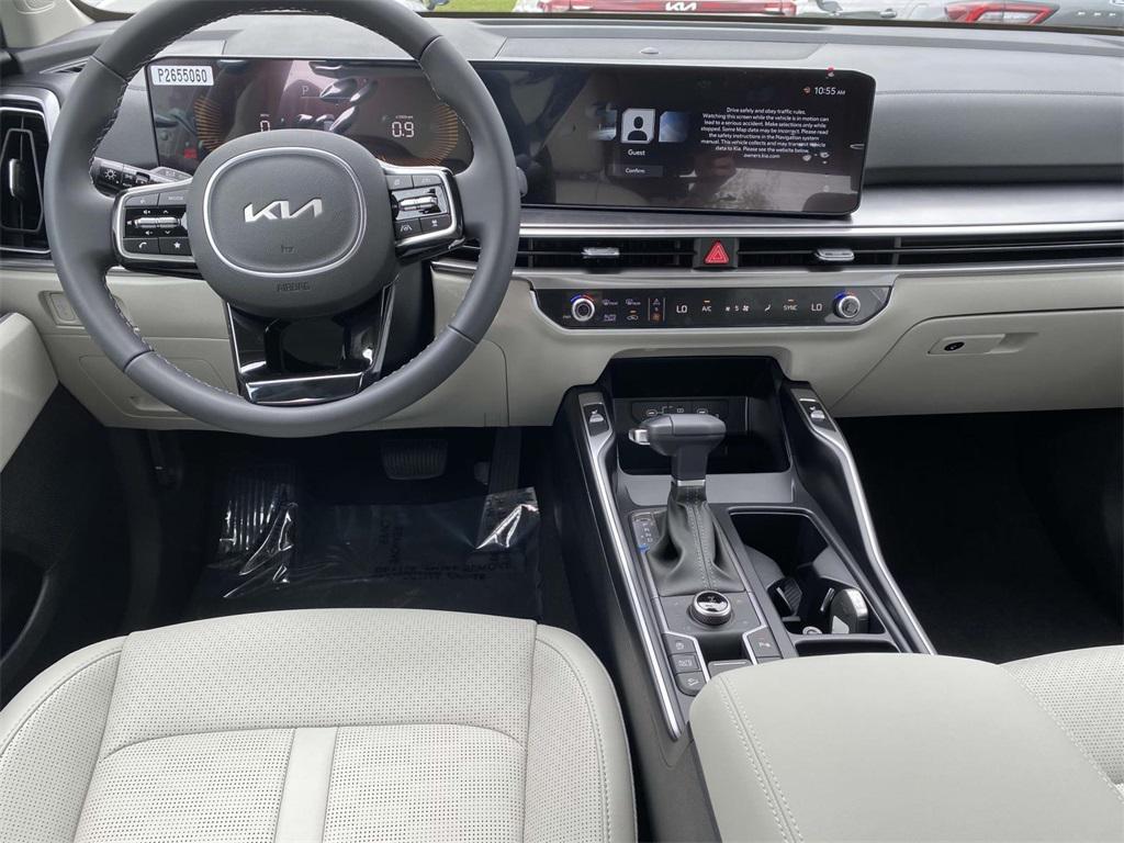 new 2025 Kia Sorento car, priced at $43,280