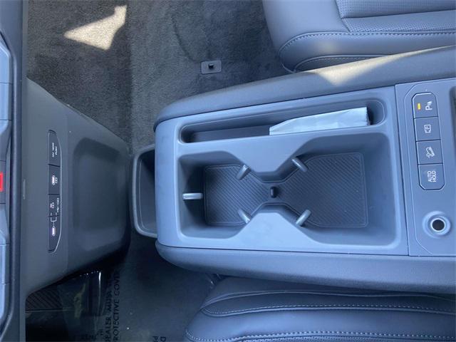 new 2026 Kia EV9 car, priced at $60,770