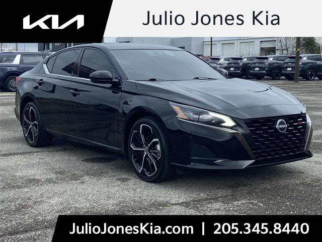 used 2023 Nissan Altima car, priced at $23,432