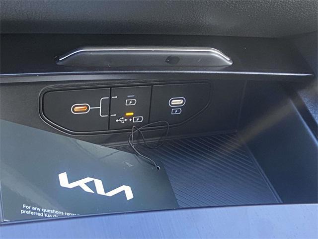 new 2026 Kia Sportage Hybrid car, priced at $31,735