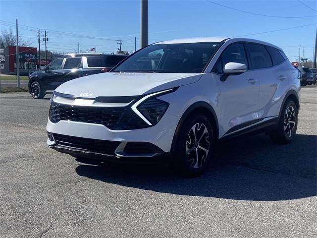 new 2025 Kia Sportage car, priced at $32,030