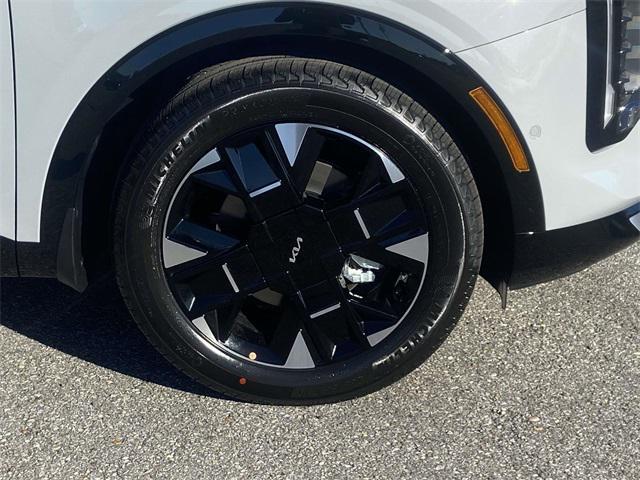 new 2026 Kia Sportage car, priced at $38,230