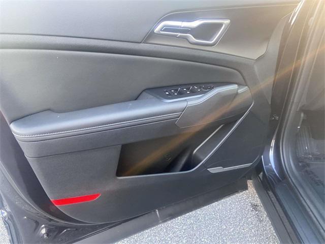 new 2026 Kia Sportage car, priced at $31,885